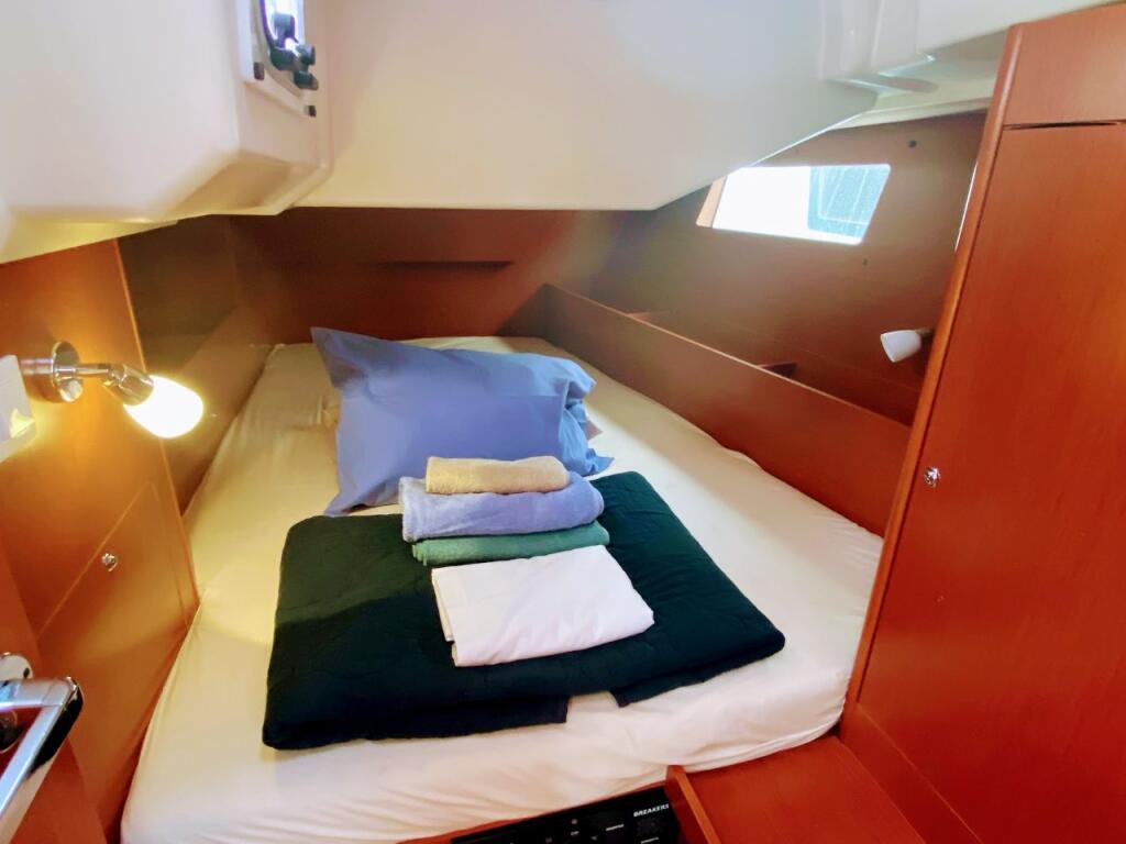 Oceanis 41.1 POROS BLUE