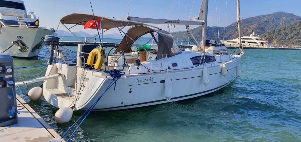 Oceanis 43 Rhapsody