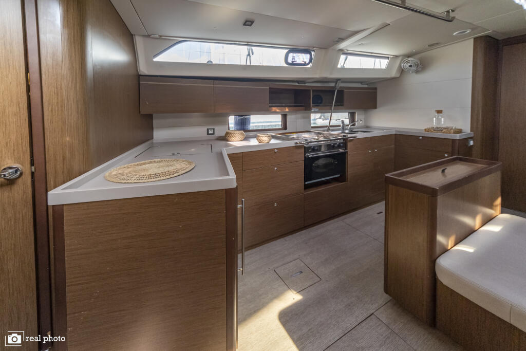 Oceanis 46.1 Emma