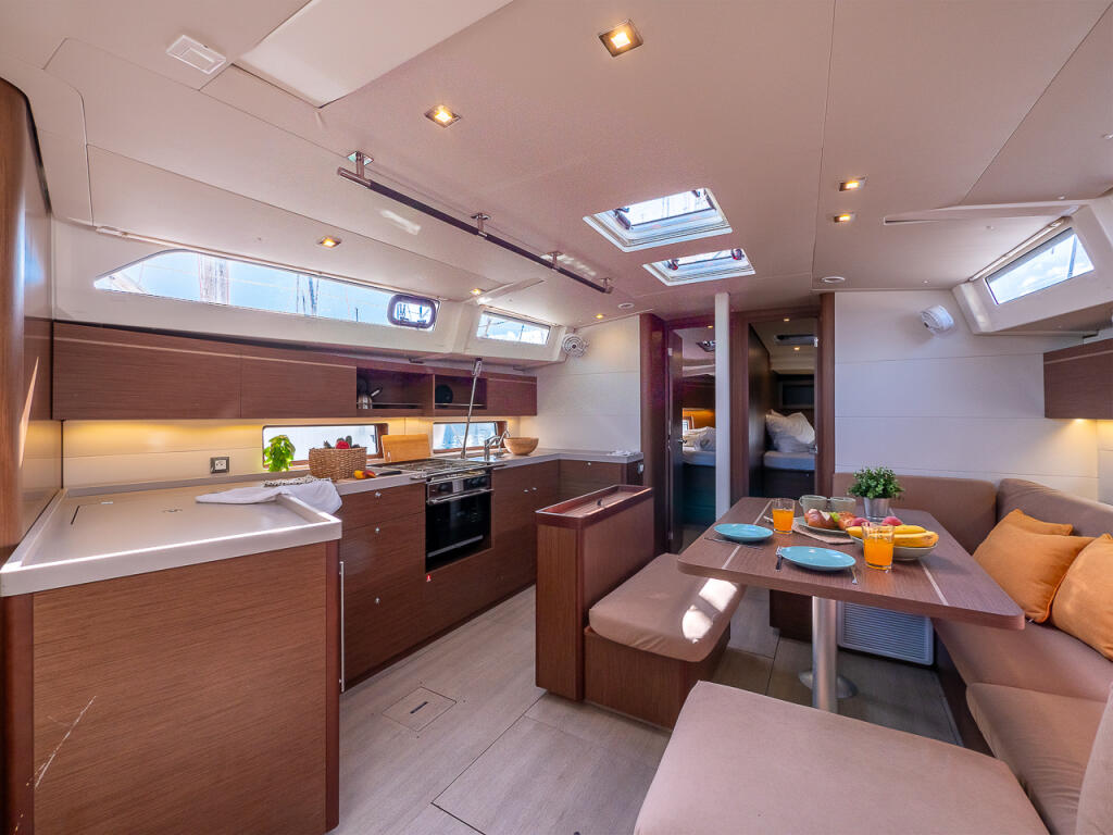 Oceanis 46.1 Amorino