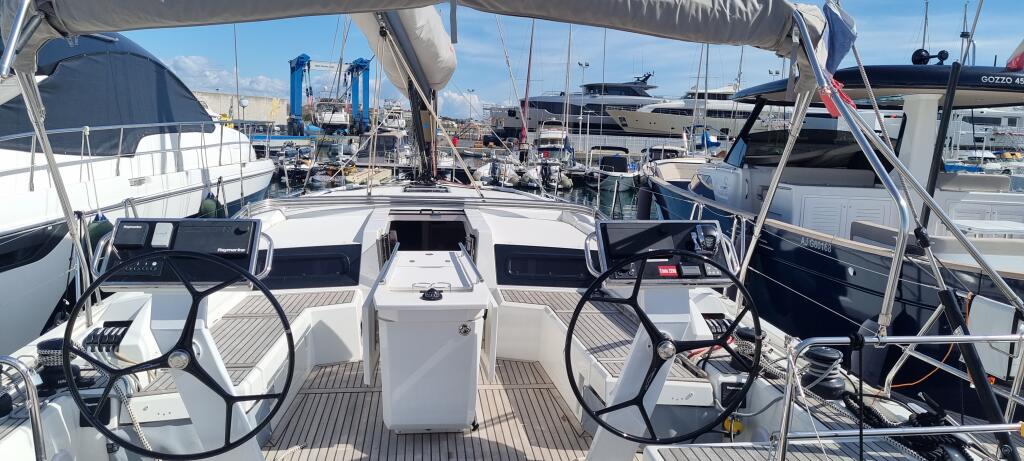 Oceanis 46.1 Entre Deux Poles