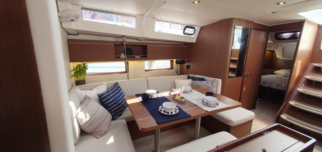 Oceanis 46.1 Dommie