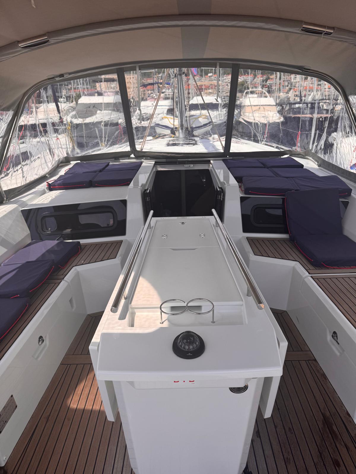 Oceanis 46.1 Tria