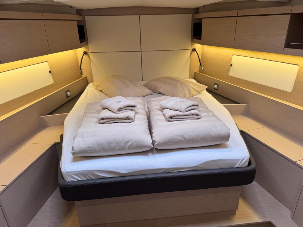 Oceanis 46.1 Anse Soleil