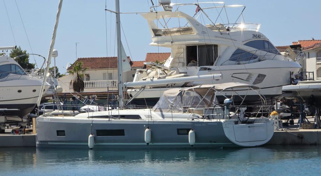 Oceanis 46.1 Anse Soleil