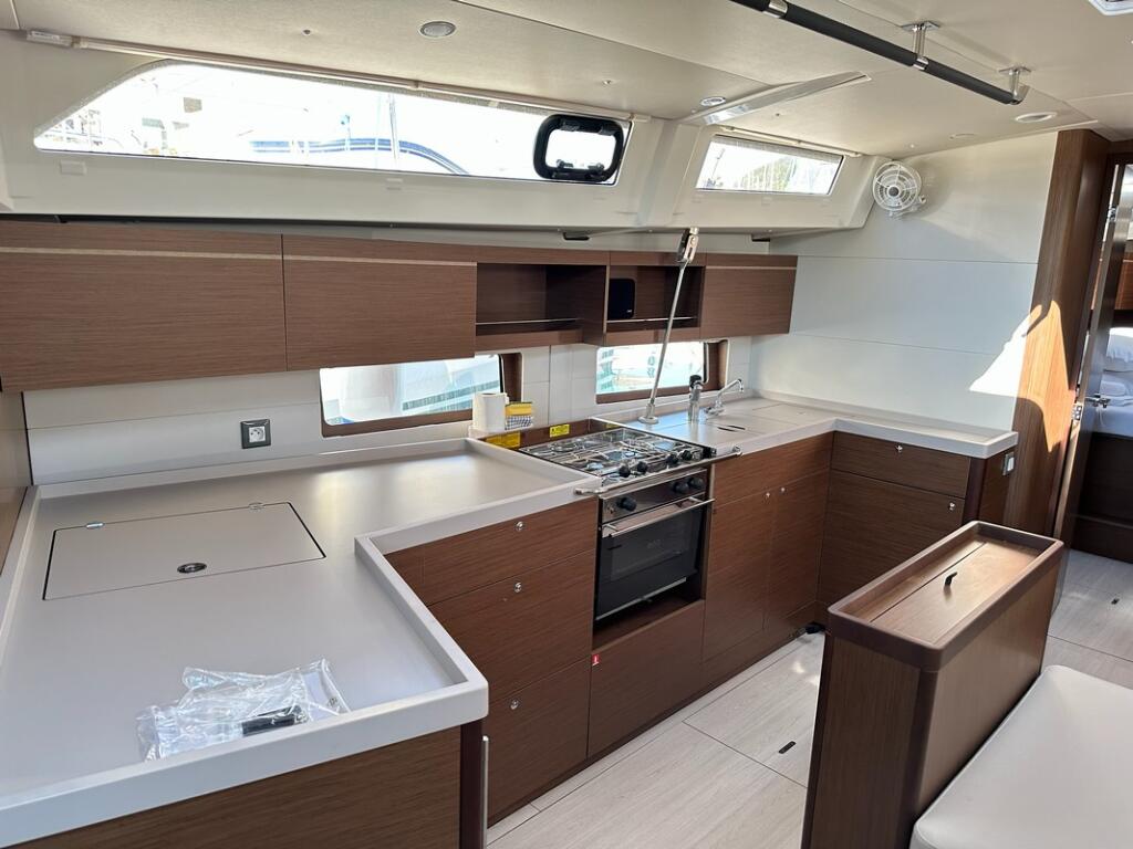 Oceanis 46.1 Brisnik