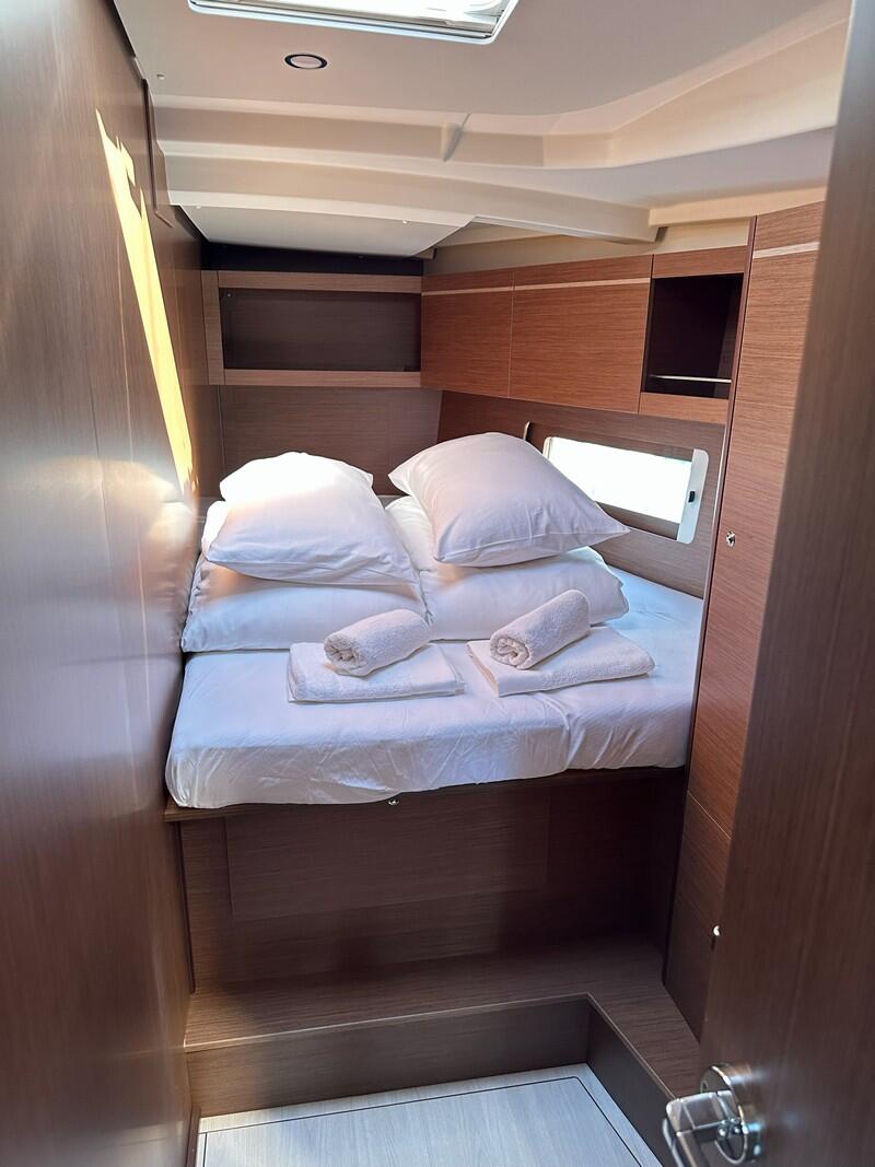 Oceanis 46.1 Brisnik