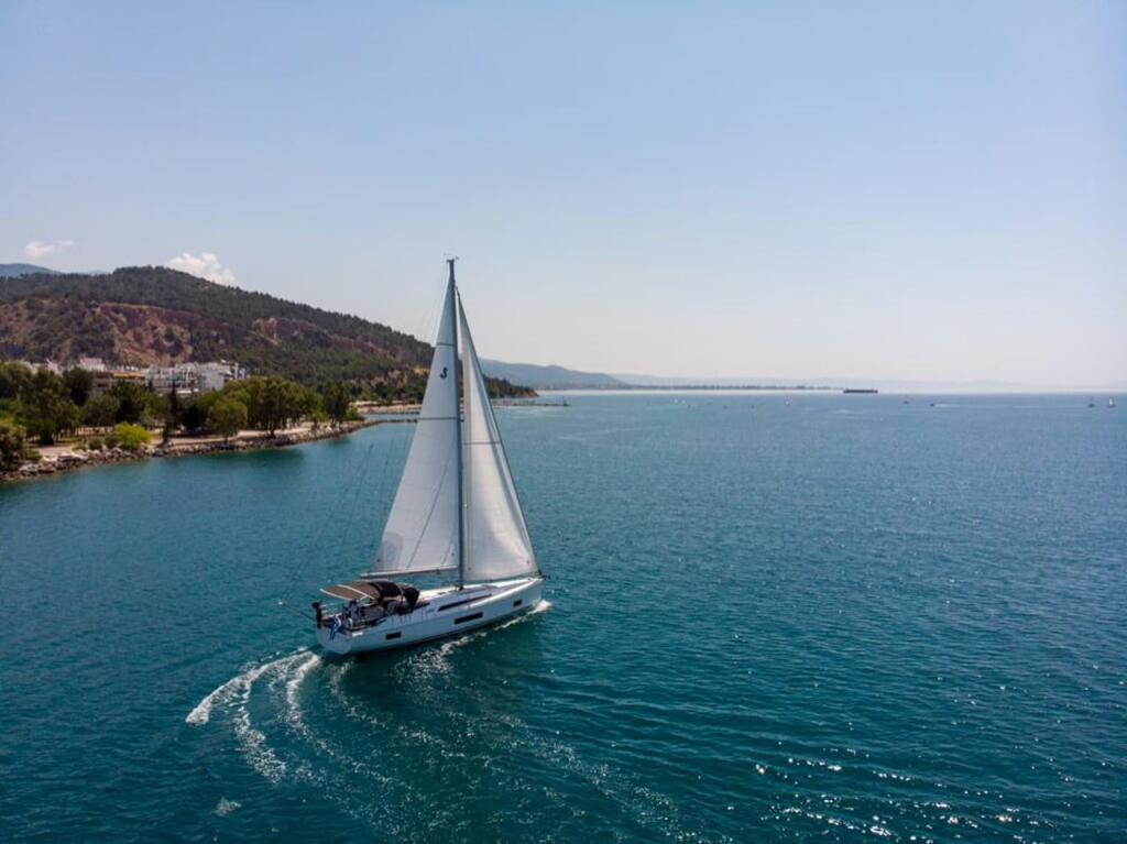 Oceanis 46.1 Layla