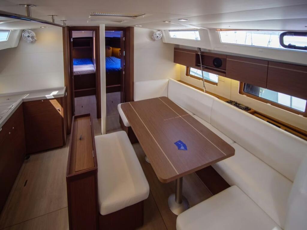 Oceanis 46.1 Layla