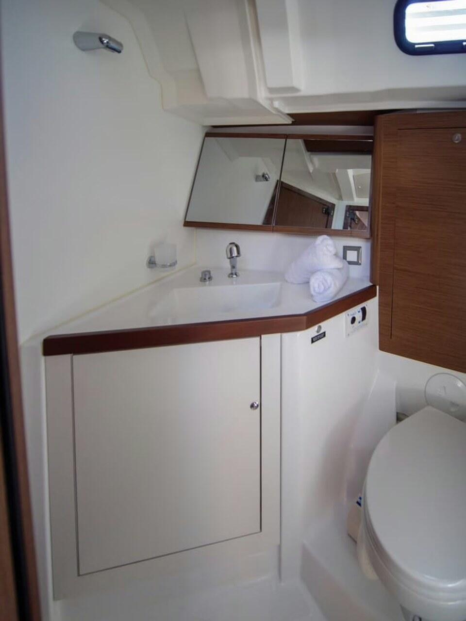 Oceanis 46.1 Layla