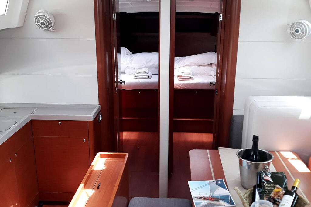 Oceanis 46.1 Loco Amor