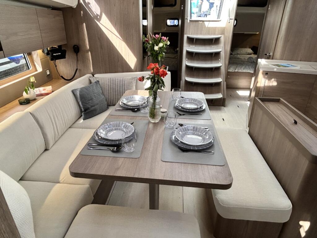 Oceanis 47 Tide Of Your Life