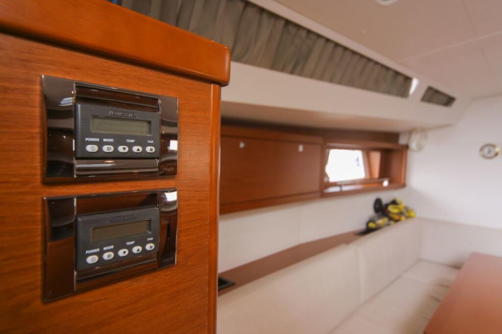 Oceanis 48 ALDABRA 