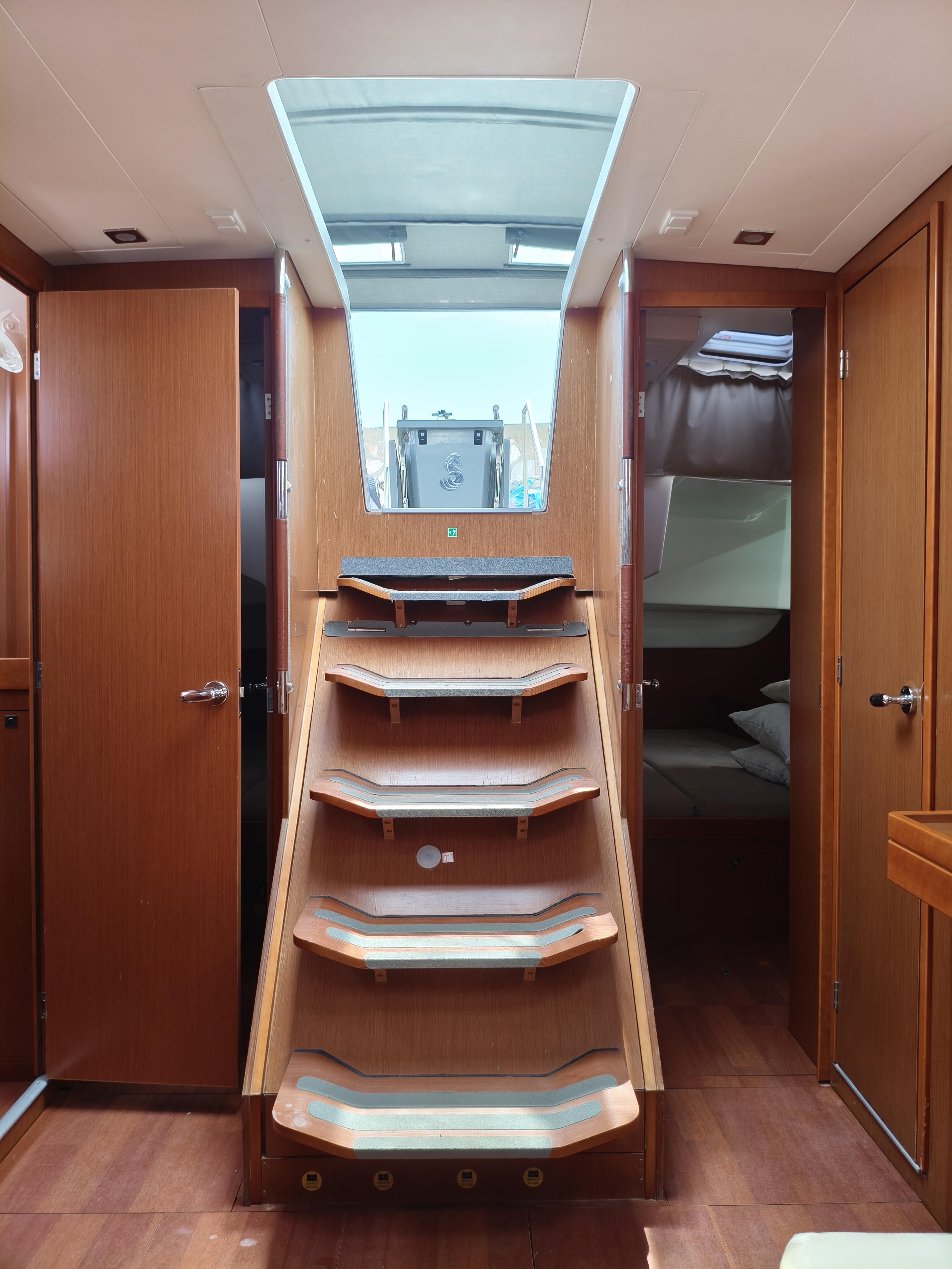 Oceanis 48 Skiron