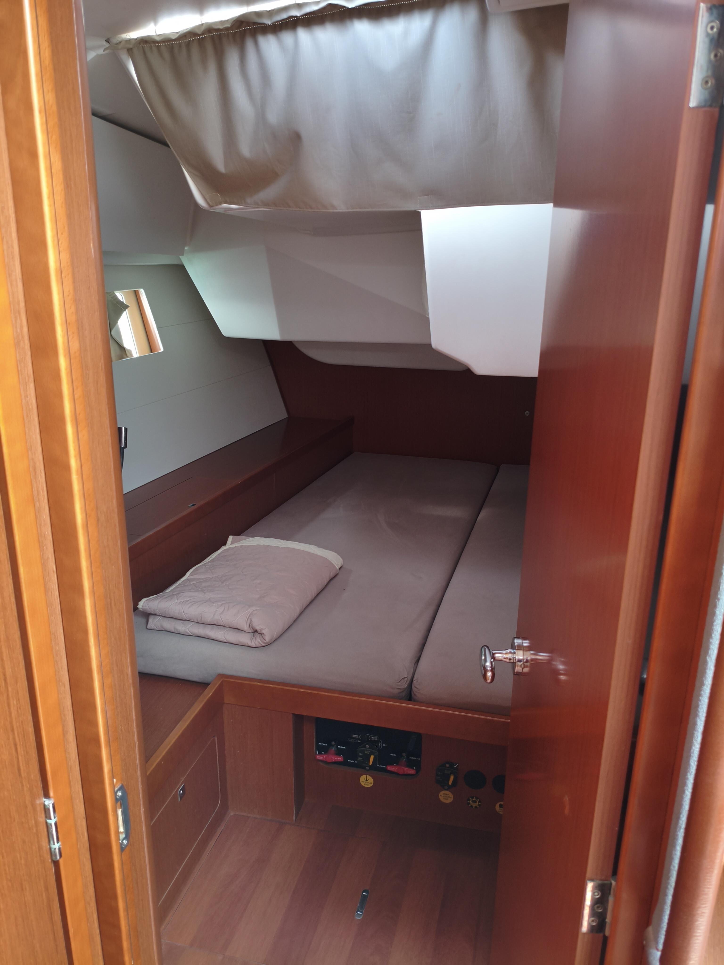 Oceanis 48 Skiron