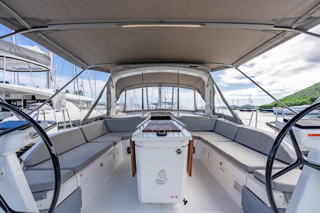 Oceanis 51.1 Sunday Girl