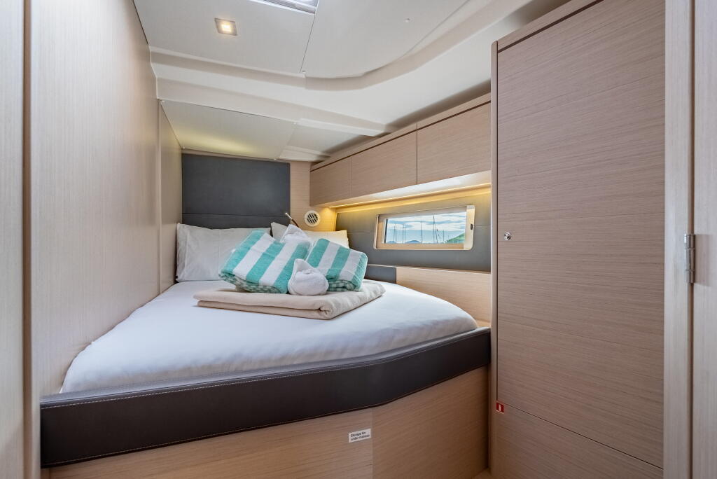 Oceanis 51.1 Sunday Girl