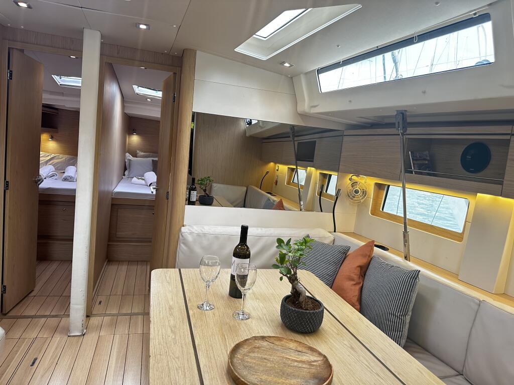 Oceanis 51.1 Amelia