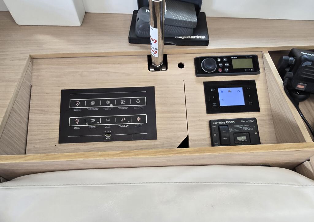 Oceanis 51.1 Amelia