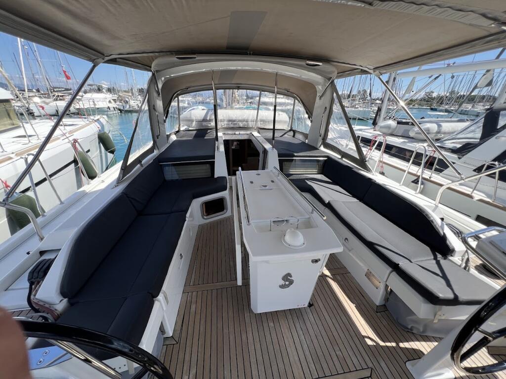 Oceanis 51.1 Shine