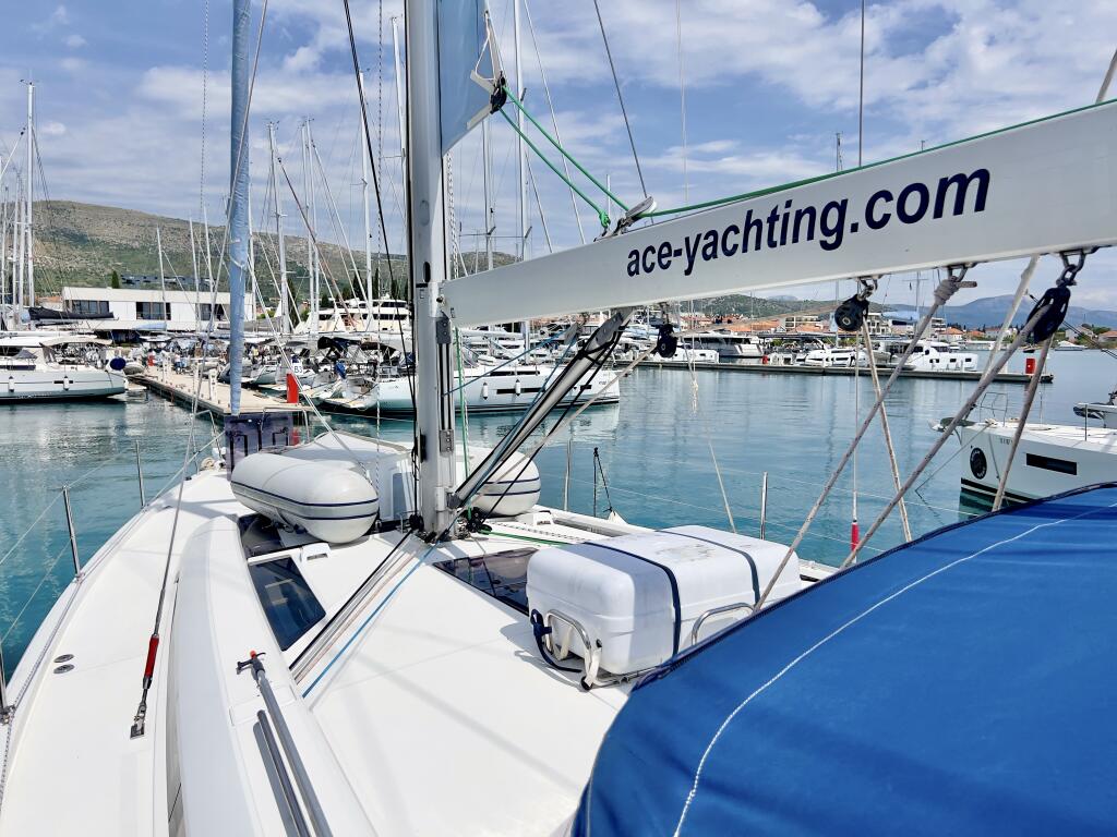 Oceanis 51.1 Salma 