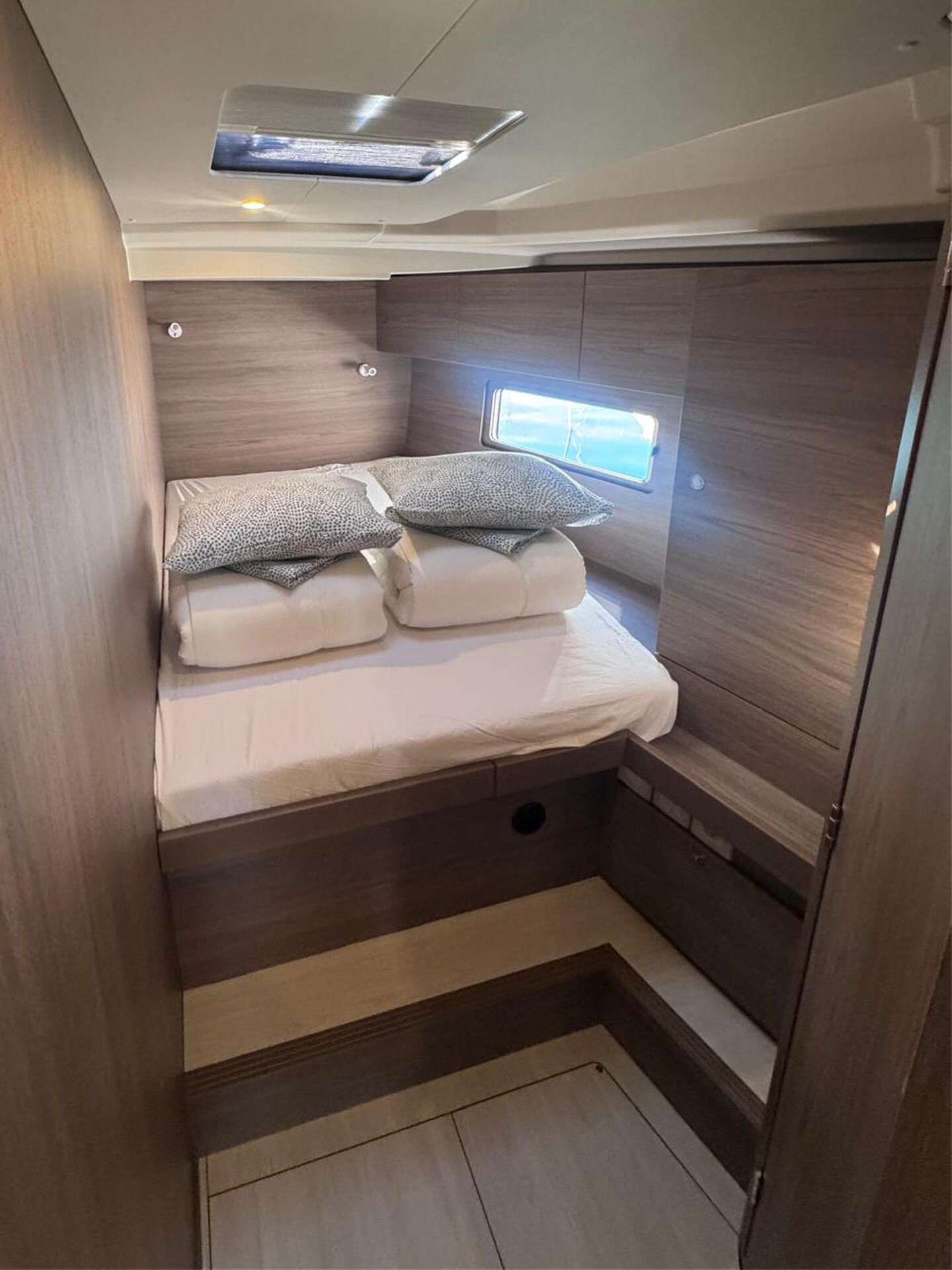 Oceanis 52 Orange