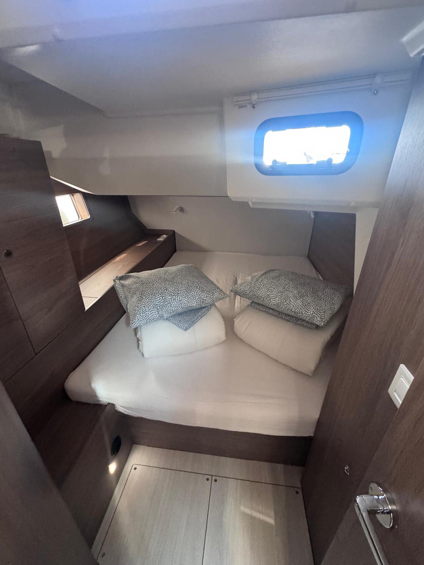 Oceanis 52 Orange