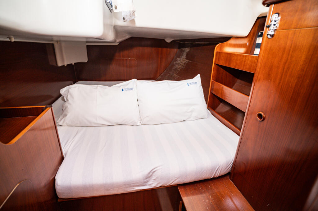 Oceanis Clipper 411 Hypo