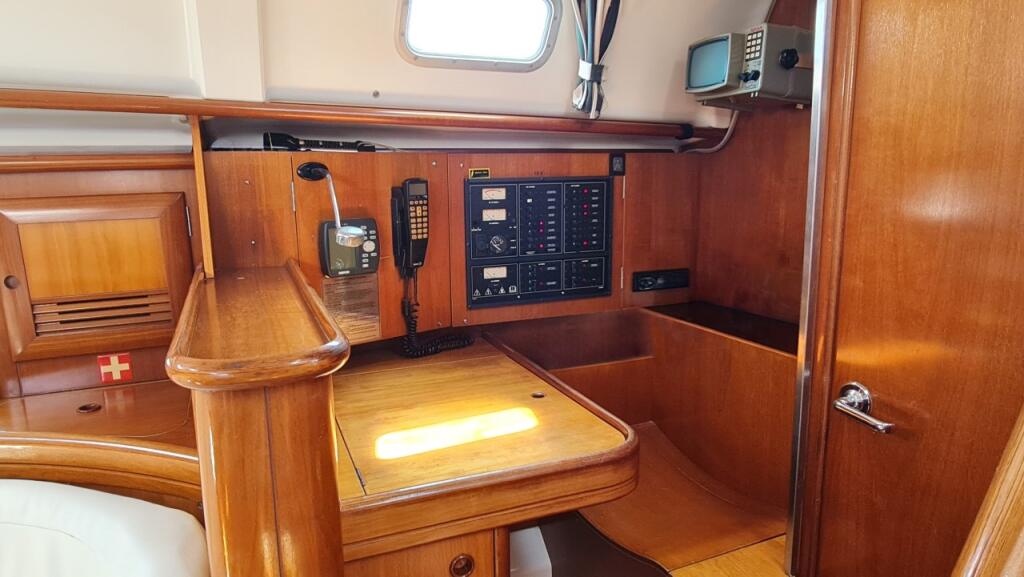 Oceanis Clipper 411 Erika