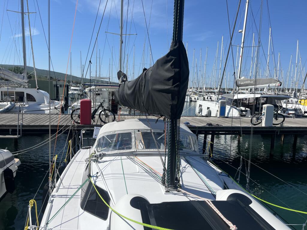 Pogo 36 Sail la Vie