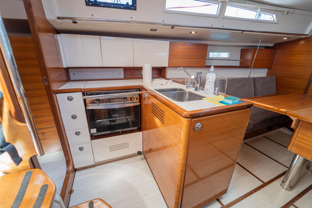Salona 38 KaninVin