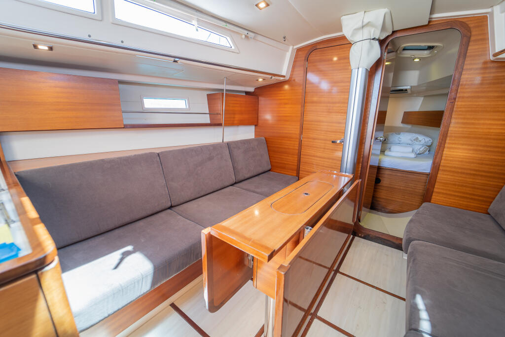 Salona 38 KaninVin