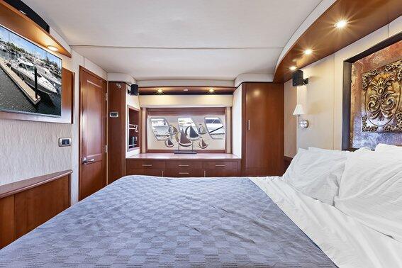 Sea Ray 60 Sundancer Parr T On