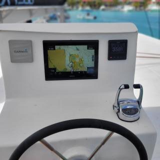 Sea-Tribe DH550 Valerie
