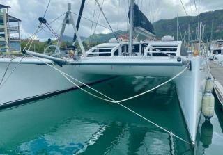 Sea-Tribe DH550 Valerie
