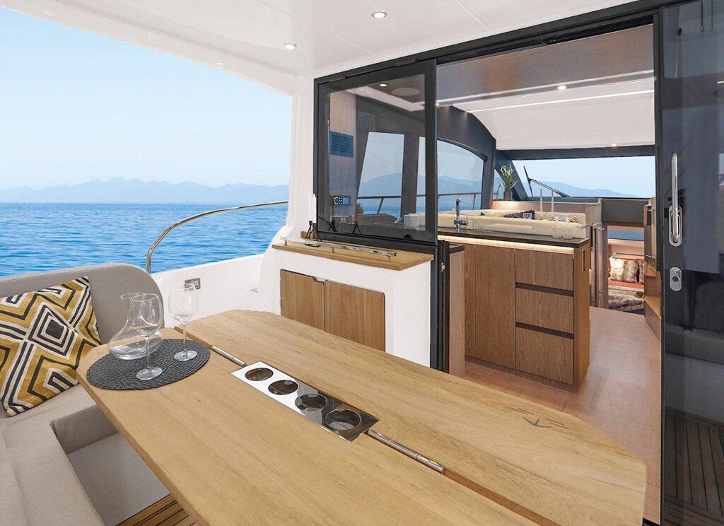 Sealine F430 Blue Lagoon