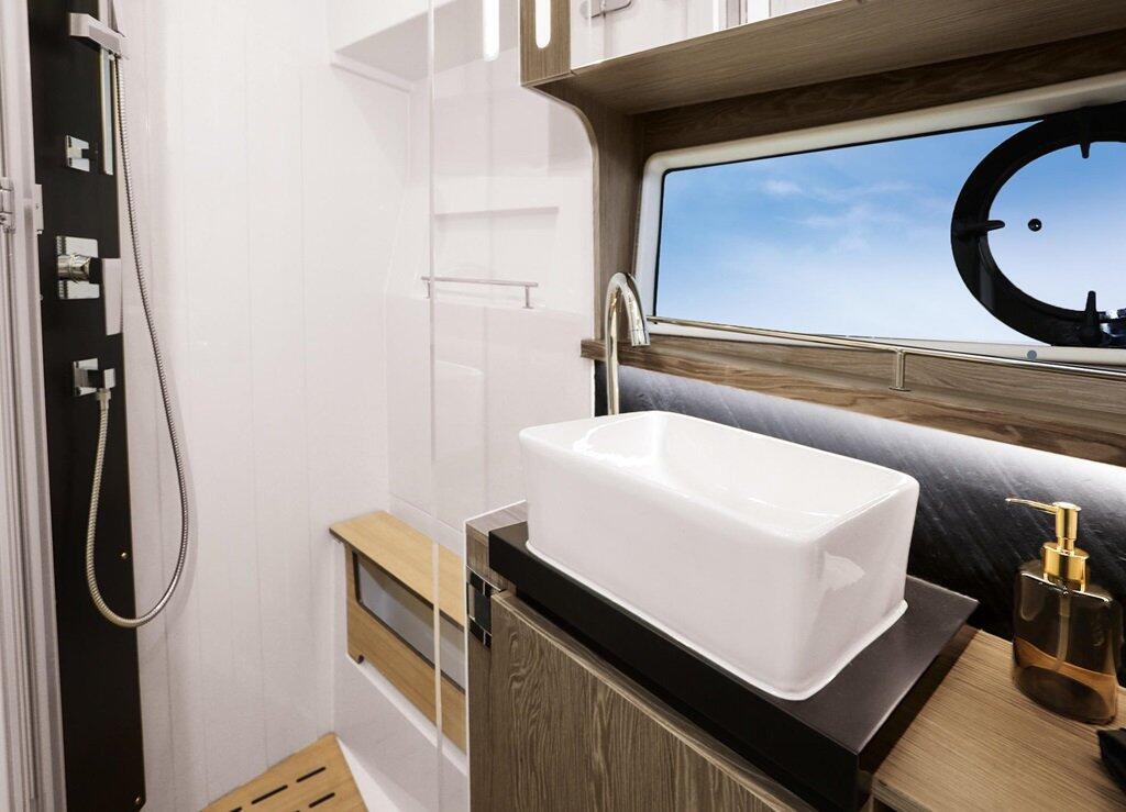 Sealine F430 Blue Lagoon
