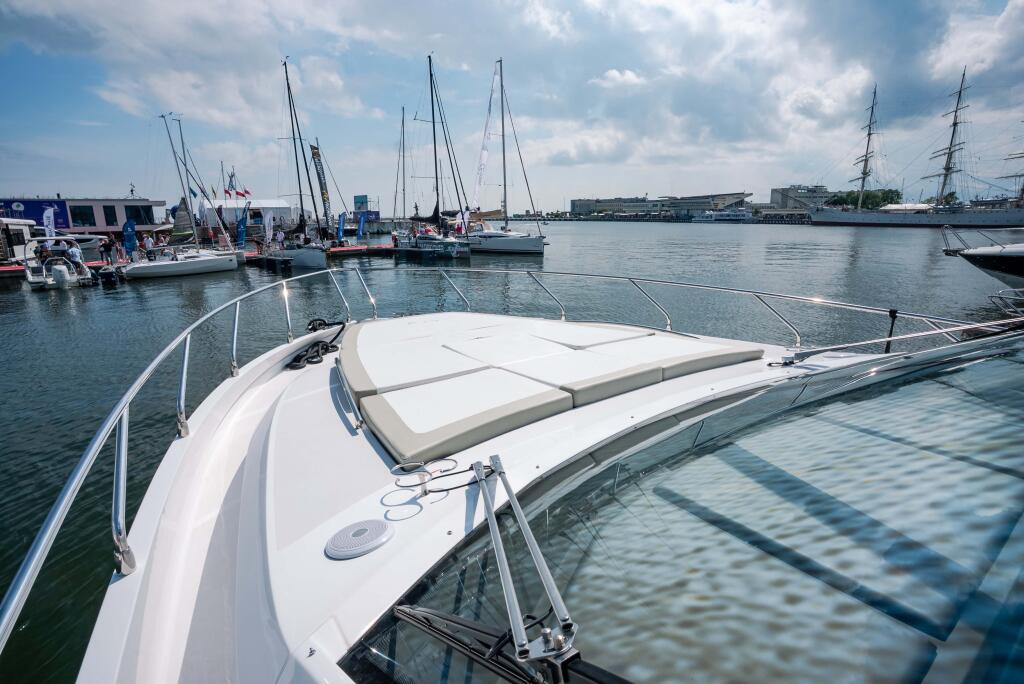 Sessa F48 Supernova