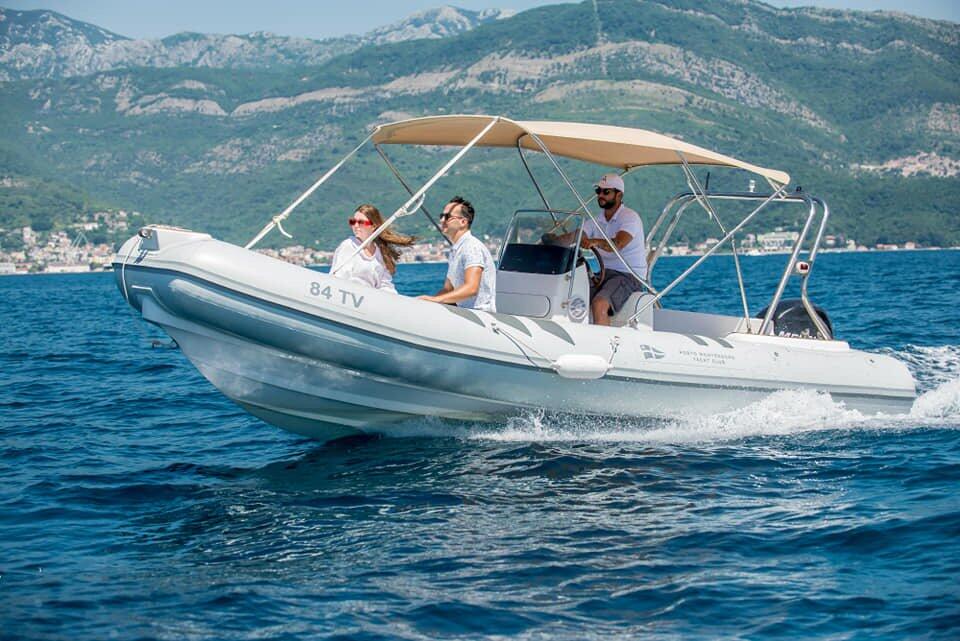 Stingray Predator 640 Elena