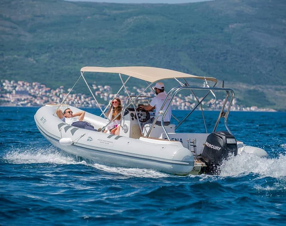 Stingray Predator 640 Elena