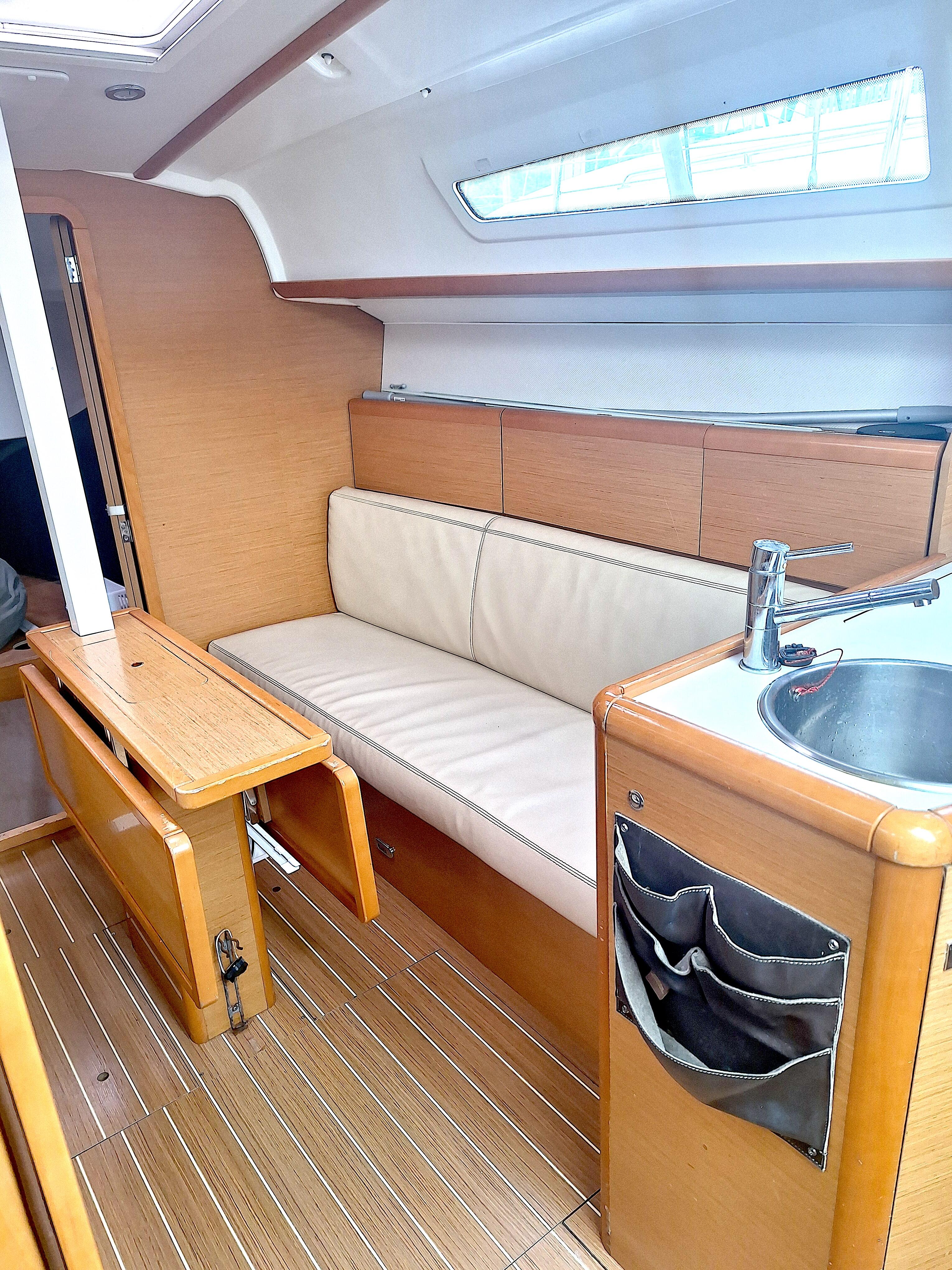 Sun Odyssey 30i Bibidou