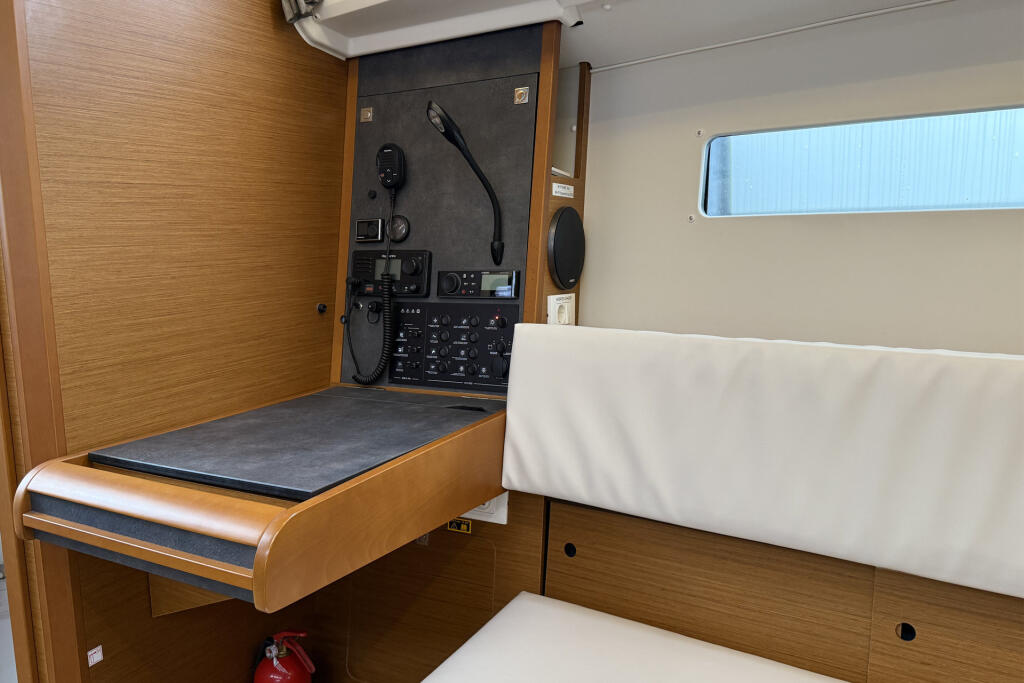 Sun Odyssey 349 Ana