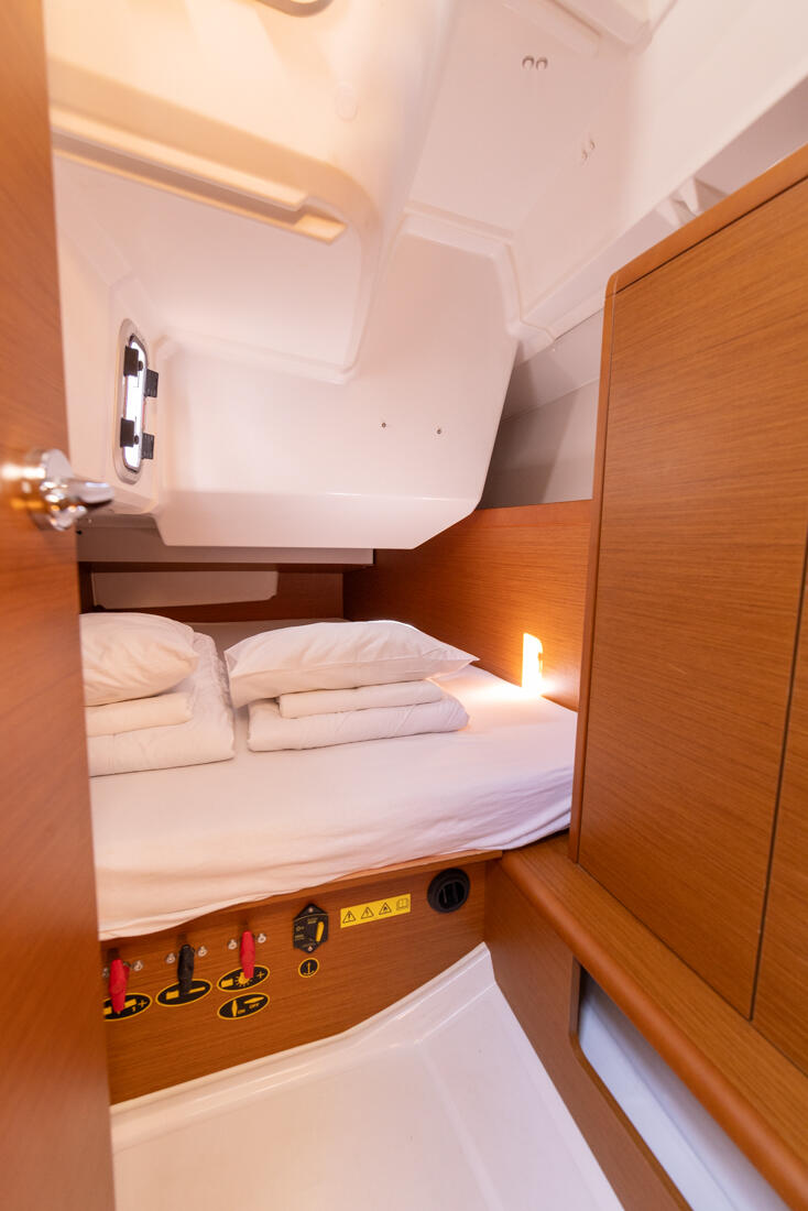 Sun Odyssey 349 Zatara