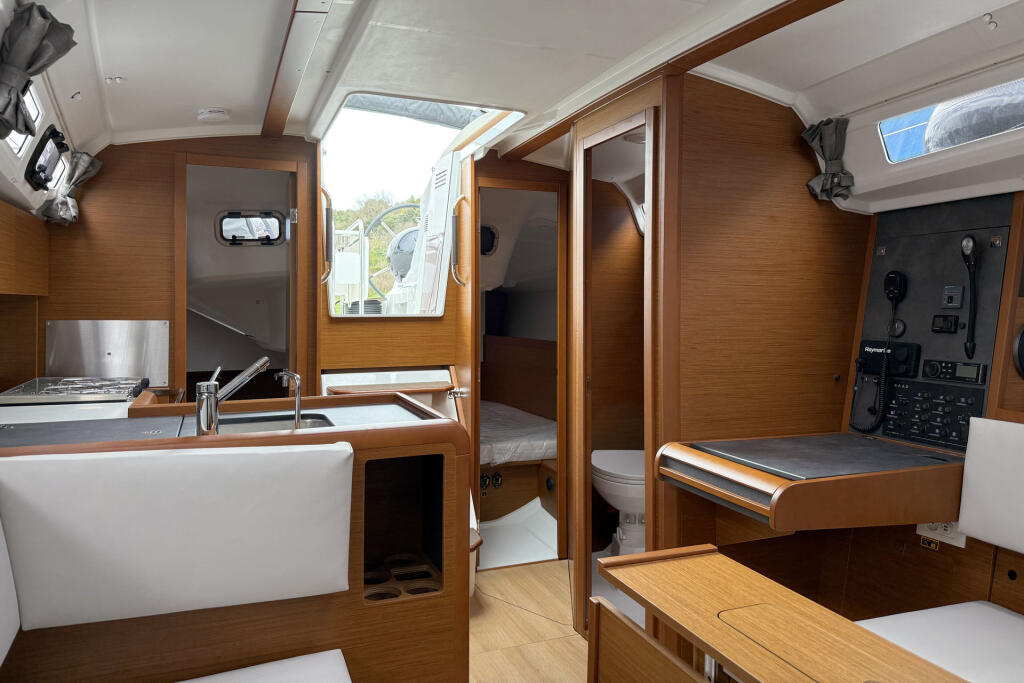Sun Odyssey 349 Serineh