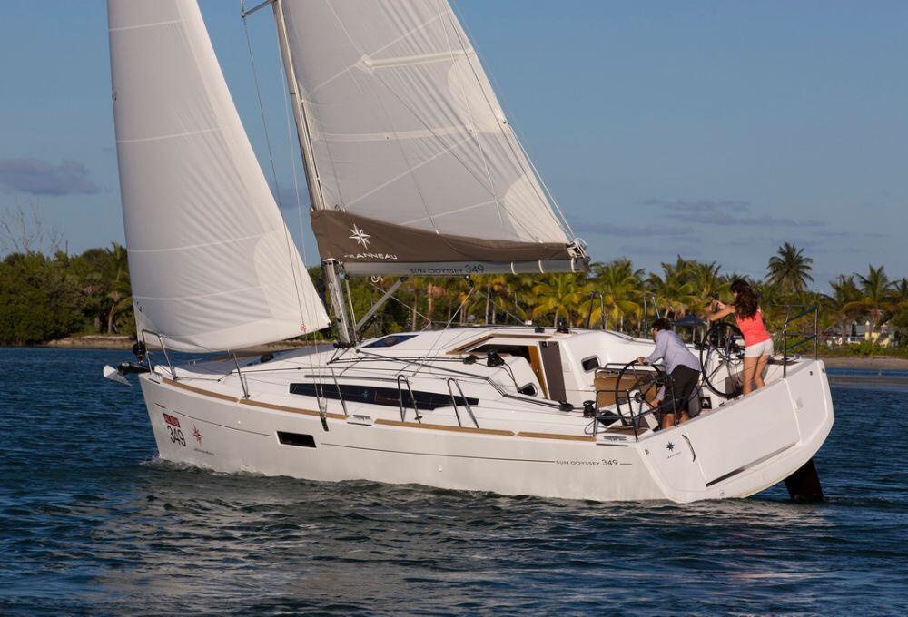Sun Odyssey 349 Estrella