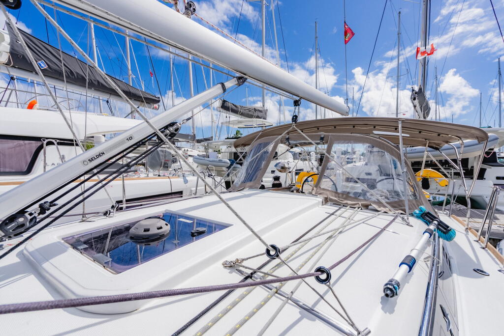 Sun Odyssey 349 Minx