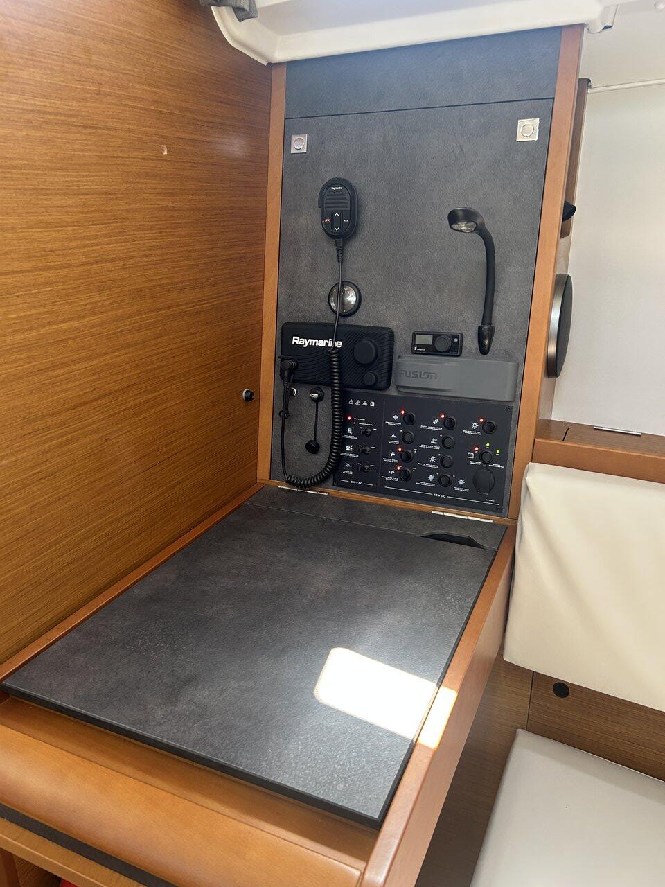 Sun Odyssey 349 Fig