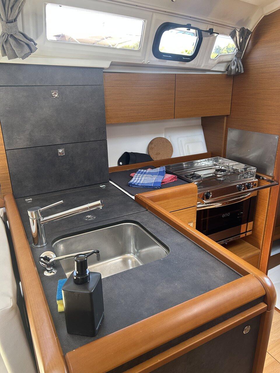 Sun Odyssey 349 Fig