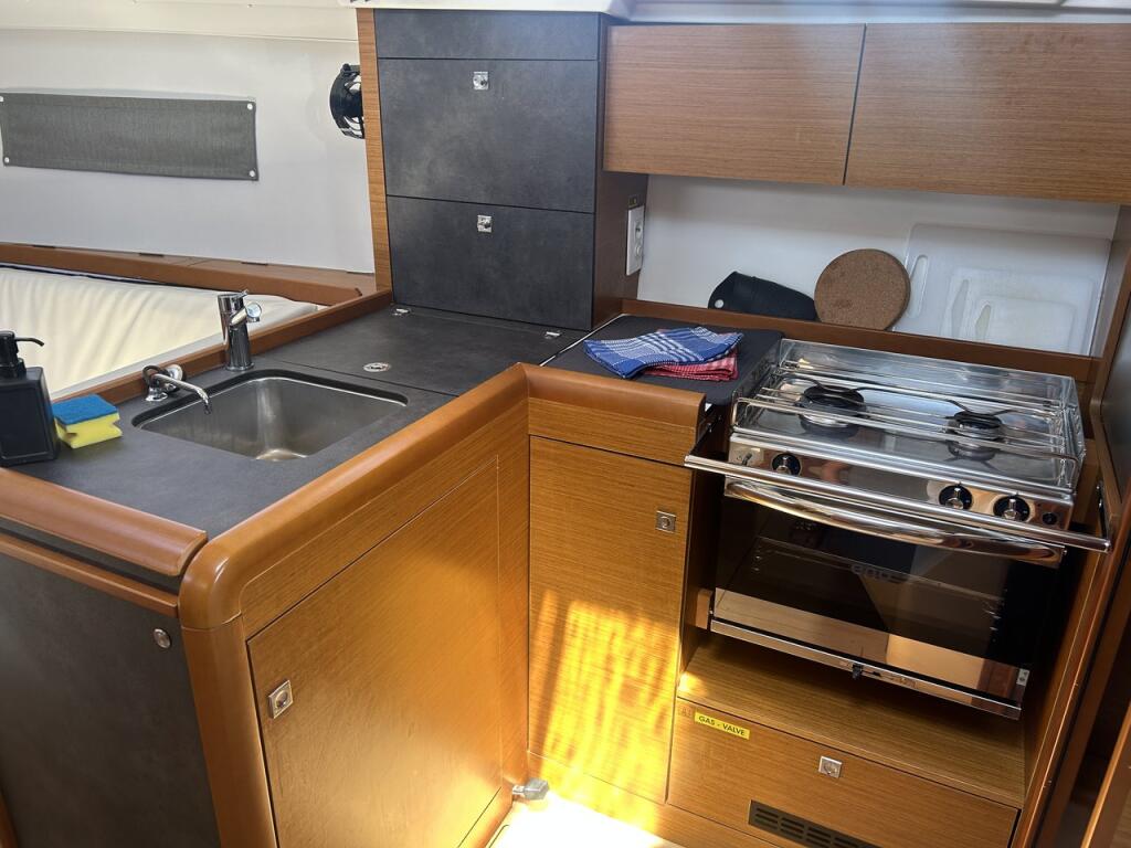 Sun Odyssey 349 Fig