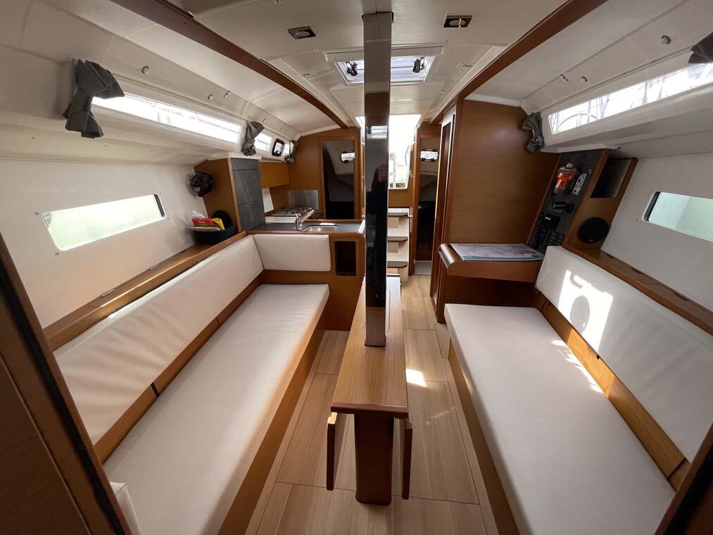 Sun Odyssey 349 Castor